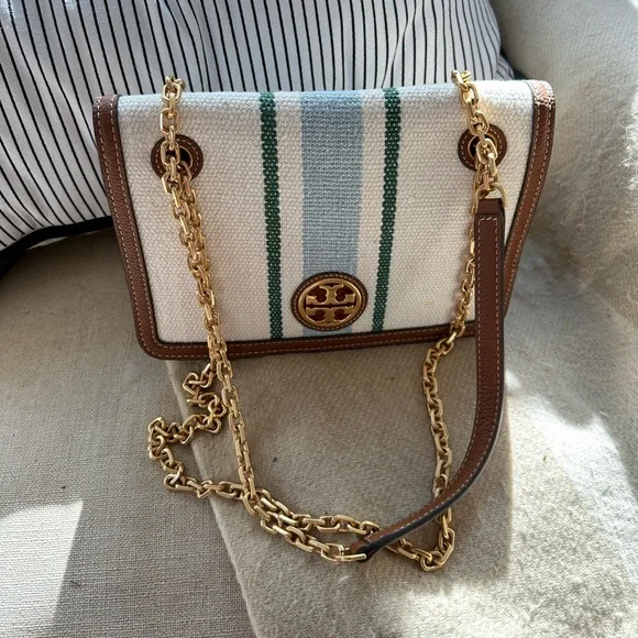 Tory Burch shoulder bag LIKE NEW - Picture 2 of 6